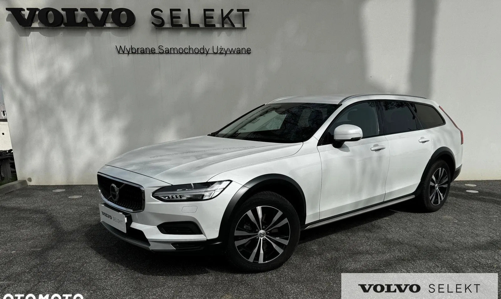 prabuty Volvo V90 Cross Country cena 224900 przebieg: 53700, rok produkcji 2022 z Prabuty